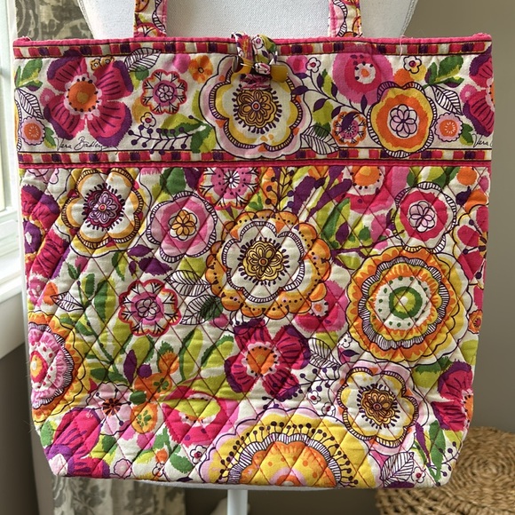 Vera Bradley Tote in Clementine - Picture 2 of 9
